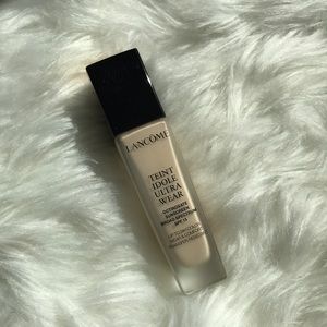 Lancome Teint Idole Ultra Wear 24h. 210 Buff N
